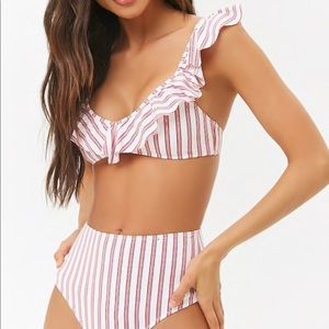 High wasted bathing suit NWT & stickers forever21